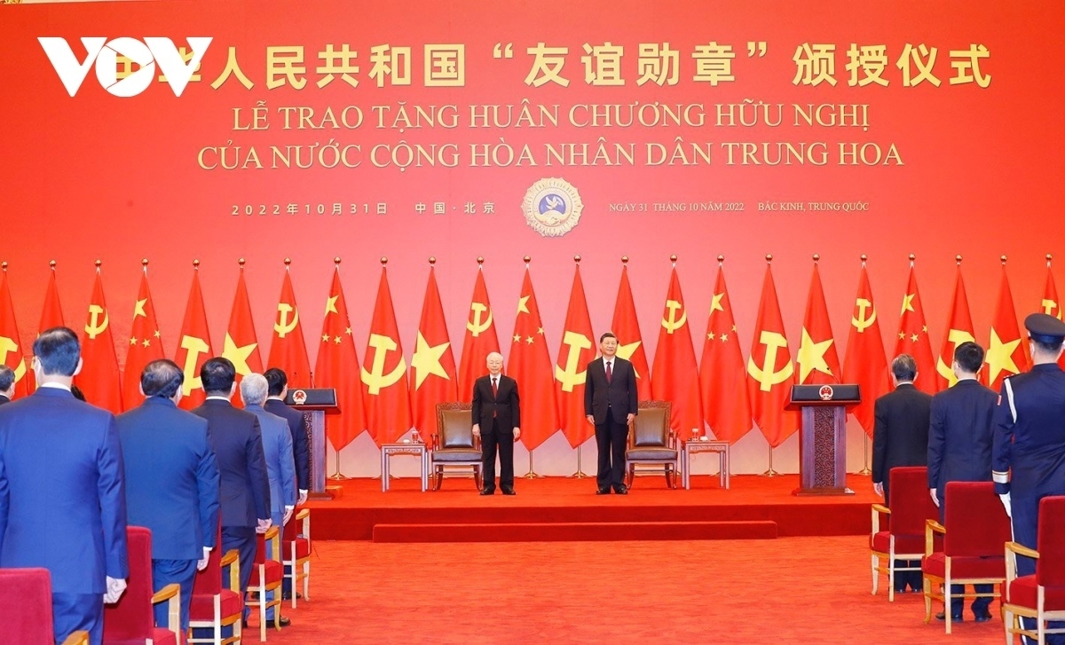 Vietnamese, Chinese leaders exchange lunar New Year greetings